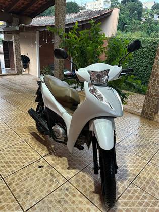 HONDA BIZ 125 ES HONDA BIZ 125 ES